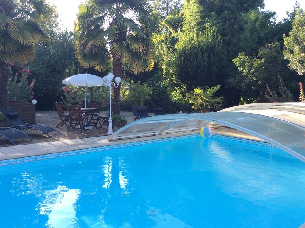 Bed and Breakfast Le Lavoir Châteauroux Exterior foto